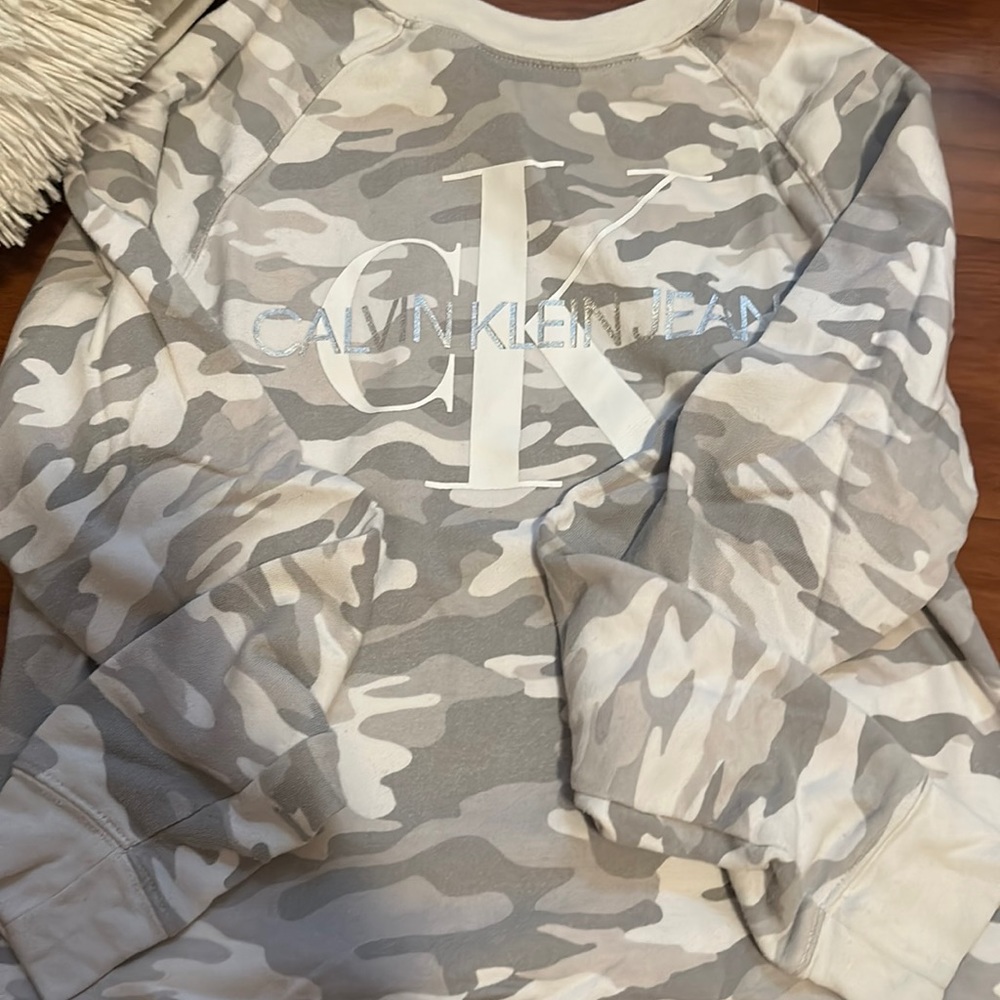 calvin klein crewneck